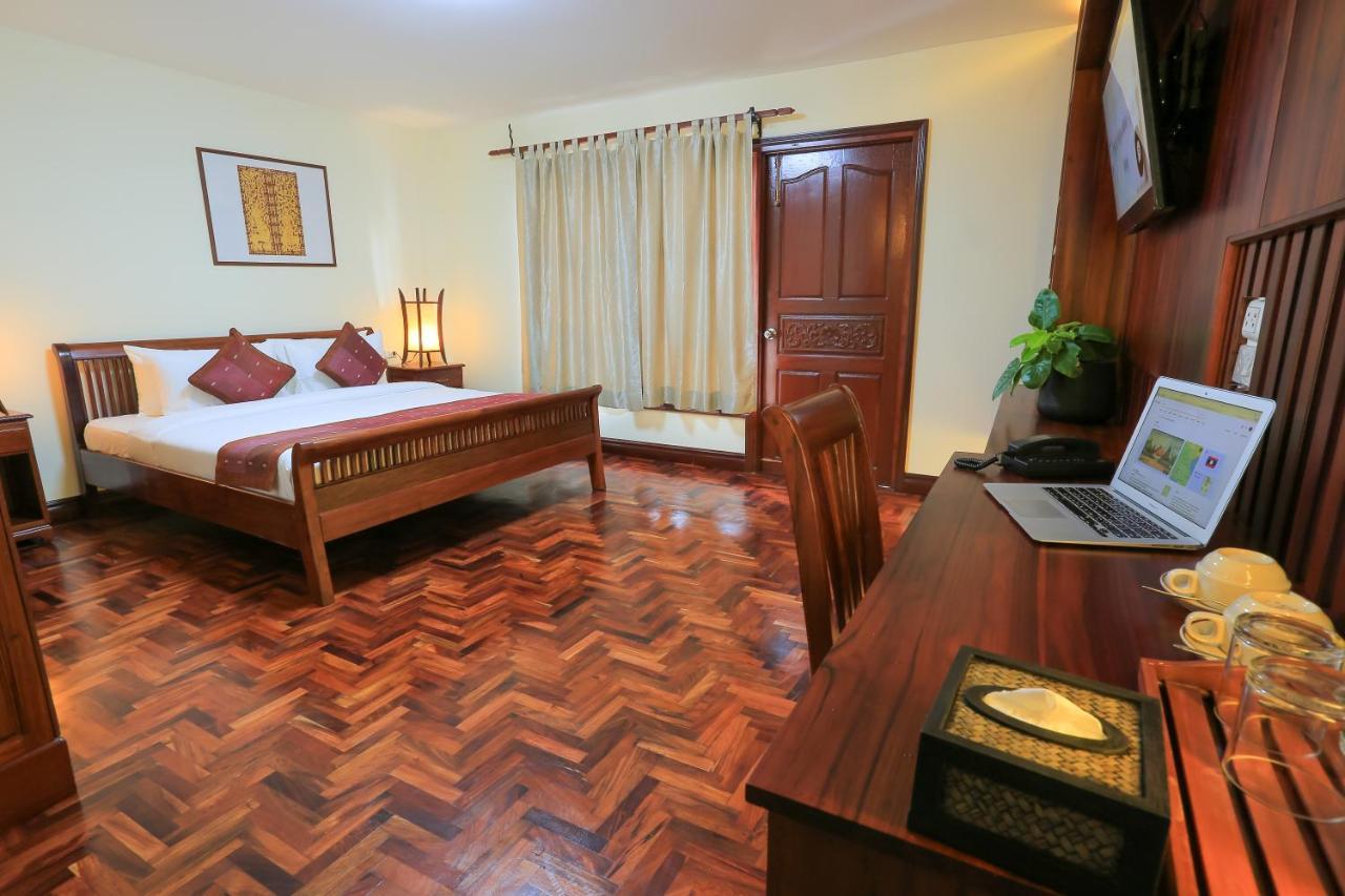 ויינטיאן Phongsavath Boutique Hotel מראה חיצוני תמונה