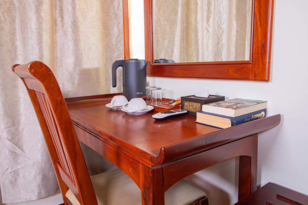 ויינטיאן Phongsavath Boutique Hotel מראה חיצוני תמונה